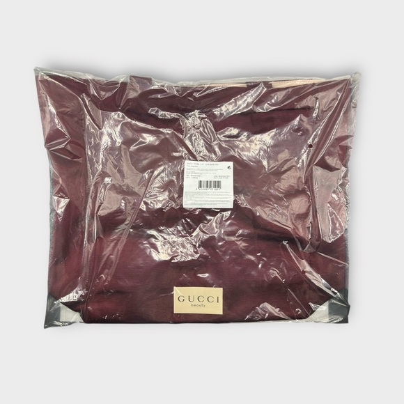 Gucci Beauty NIP Red Wine. Burgundy Tote Bag - Picture 2 of 2